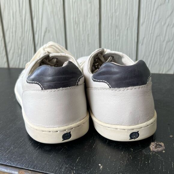 Born White Leather Lace Up Sneakers Size 9.5M Casual Comfort Shoes - Picture 8 of 10